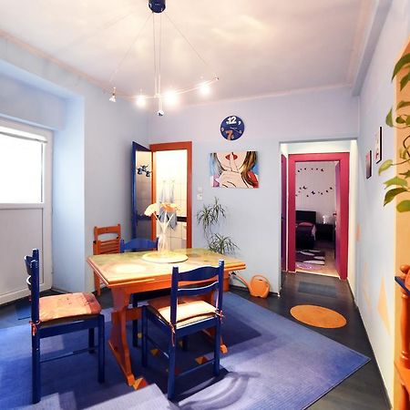 Apartment Orange Purple Blue Zagreb Extérieur photo