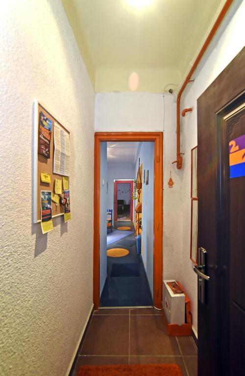 Apartment Orange Purple Blue Zagreb Extérieur photo
